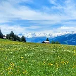 Mit Bergsicht By Interhome * Laax